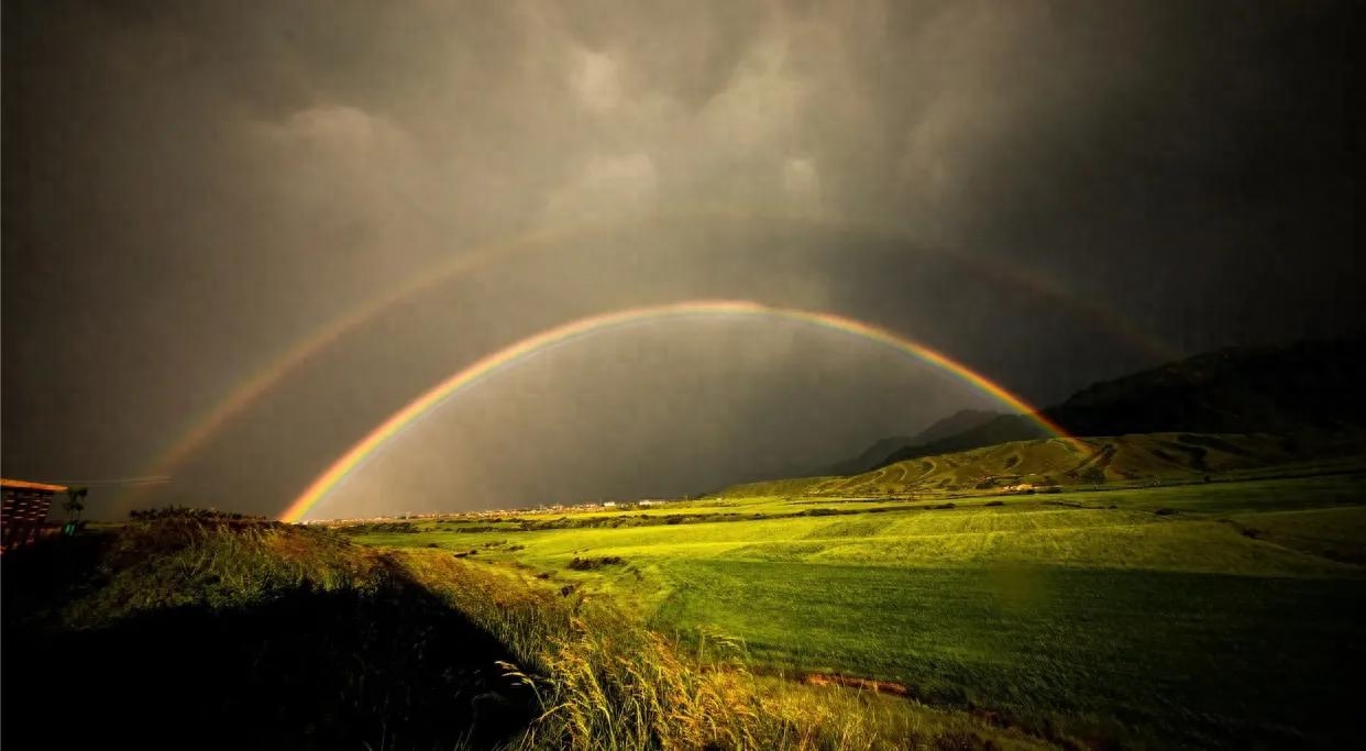 雨后彩虹的唯美句子(图2)