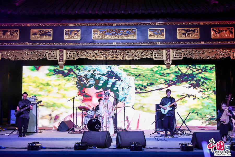 当国风遇见夜周庄 又见千年古镇人间烟火气(图13)