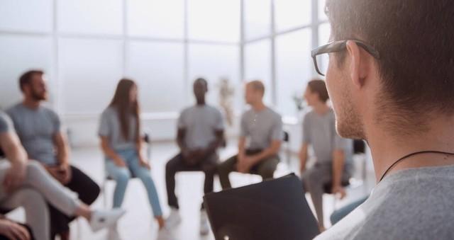 秉承“三牛”精神，齐心勇攀高峰——暑期集训高三年级发言稿(图2)