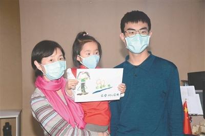 剪掉心爱的长发，即刻启程出发(图2)