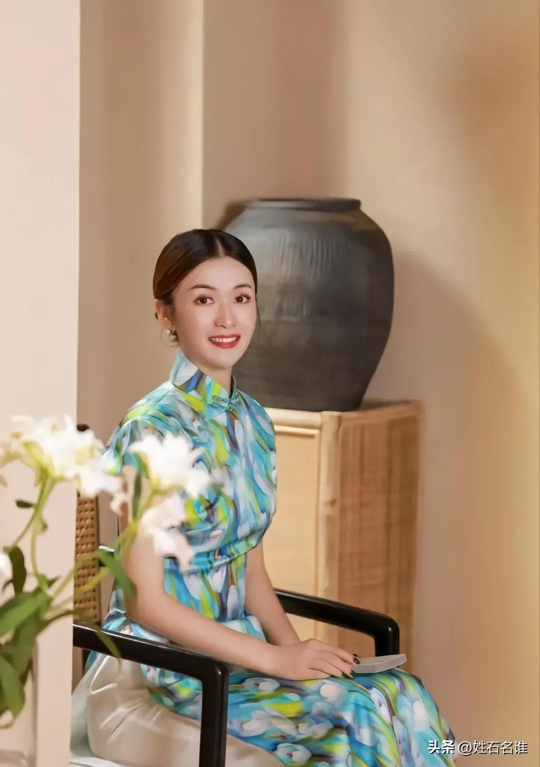 散文：时光荏苒，岁月如梭。花开花落，蓦然回首，又是一年。(图3)