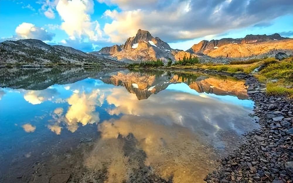 安慰别人经典暖心的话，治愈你的不开心!(图1)