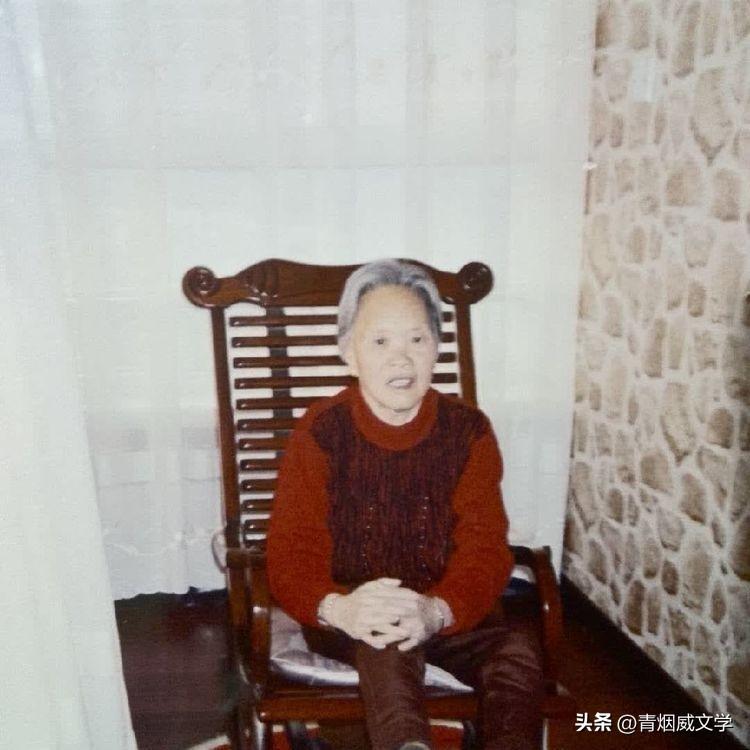 母亲节忆母亲（诗词十首）(图2)