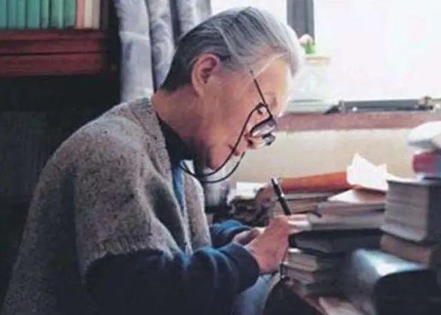 杨绛：遇事的第一反应里，藏着你的人生格局(图1)