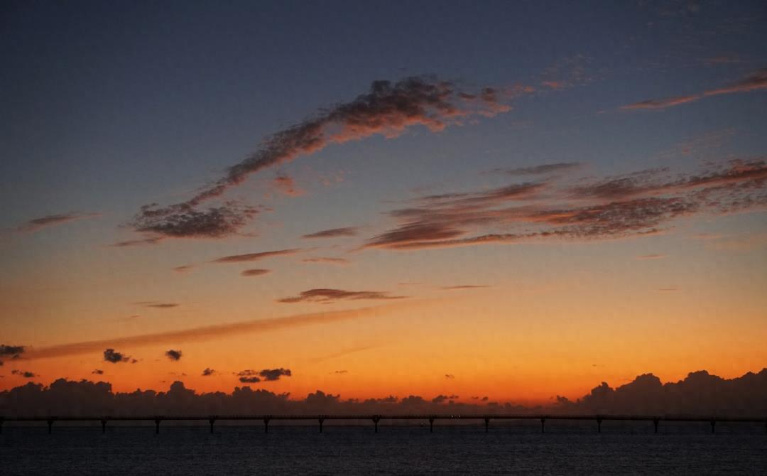 爱你爱到从前，爱你爱到未来，爱你爱到天荒地老(图2)