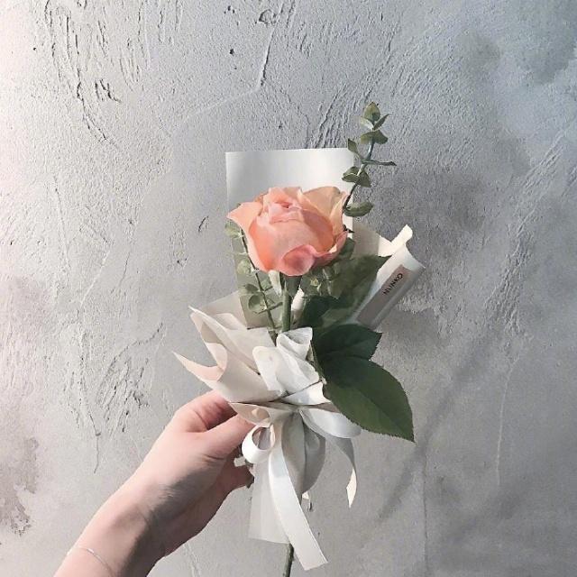 关于爱情的简短句子，唯美走心，让人过目不忘(图6)