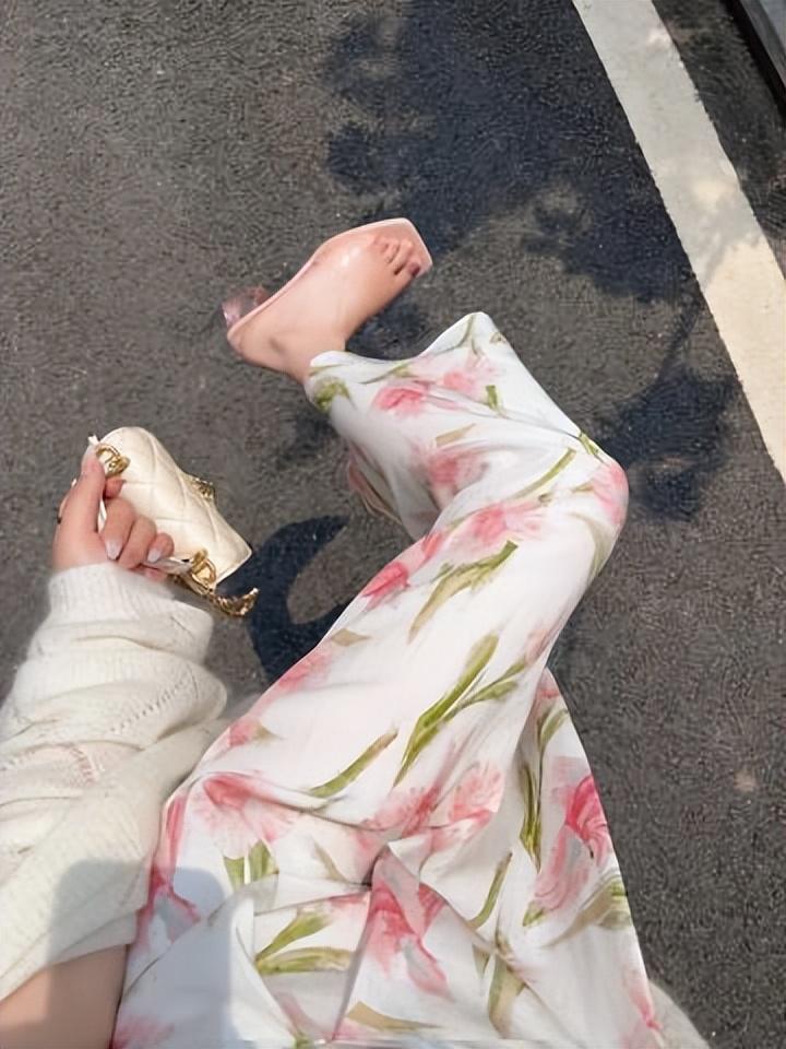 失恋后伤感的说说，触碰泪点，让人肝肠寸断！(图1)