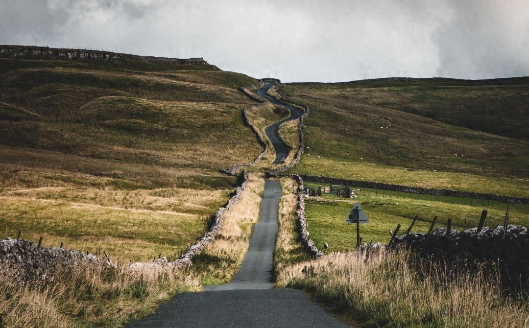 深夜独坐，泪崩绝句，感动万人！(图1)