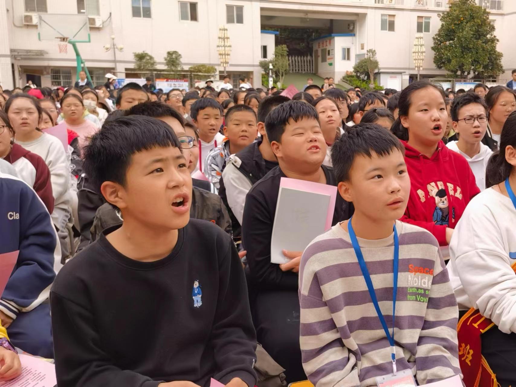 朗读宋妈妈《青少年人生格言》无不透露着孩子坚定的力量纯粹阳光(图2)