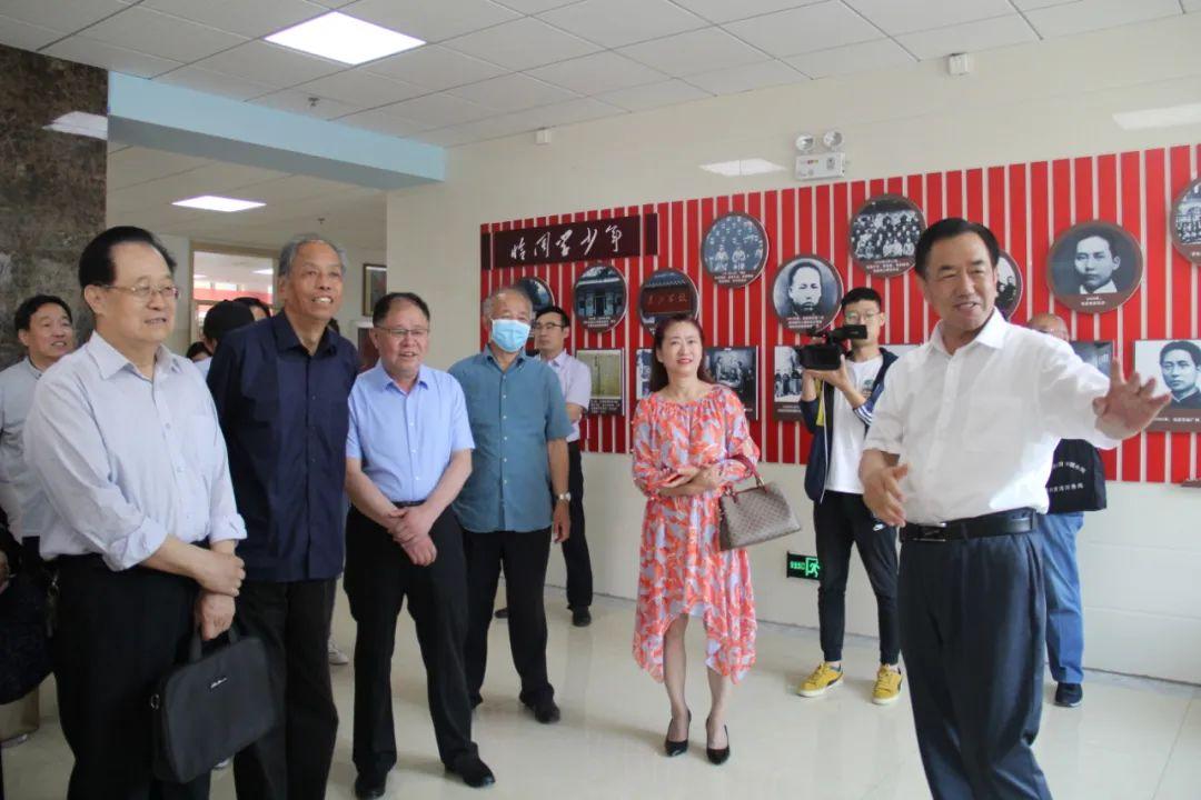 诗香润校园 红色传经典 | 诗词学会滨州市高级技工学校采风作品集萃(图1)