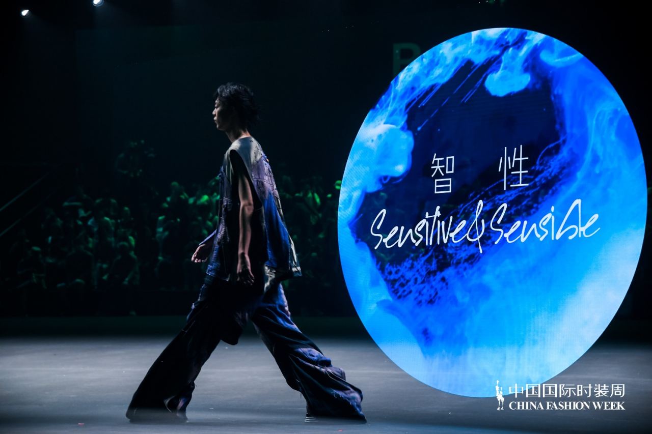 24春夏流行趋势发布秀｜潮流品相 尽通达(图6)