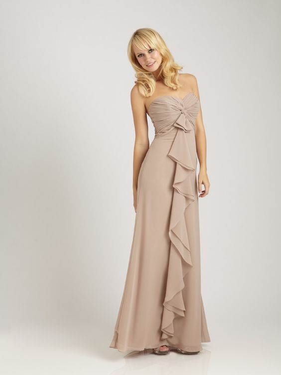 婚礼季来临！参加森系婚礼怎么穿？这样让你又精致又不喧宾夺主(图7)