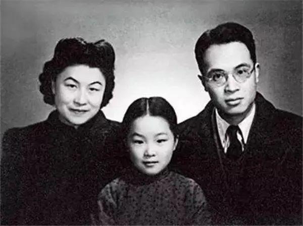 钱钟书与杨绛相爱66年，让婚姻被爱包围，只因这样几个秘诀(图8)