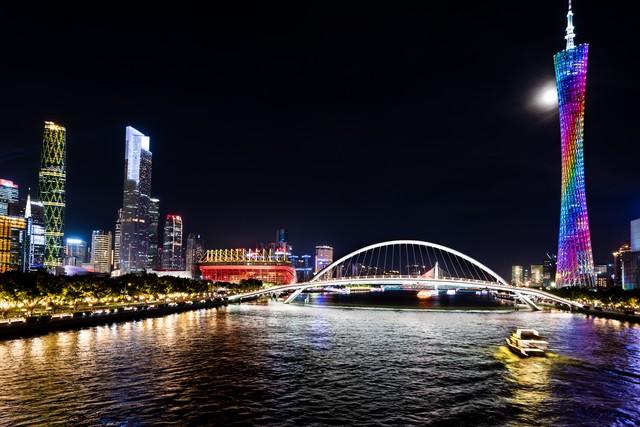 《月夜思乡，心中故乡》（作者：卢明亮）(图5)