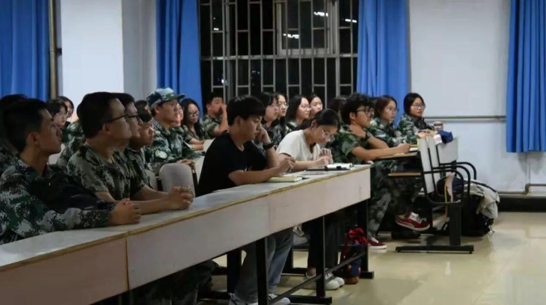 军训有我 | 一起看看各学院辅导员的军训寄语！(图10)