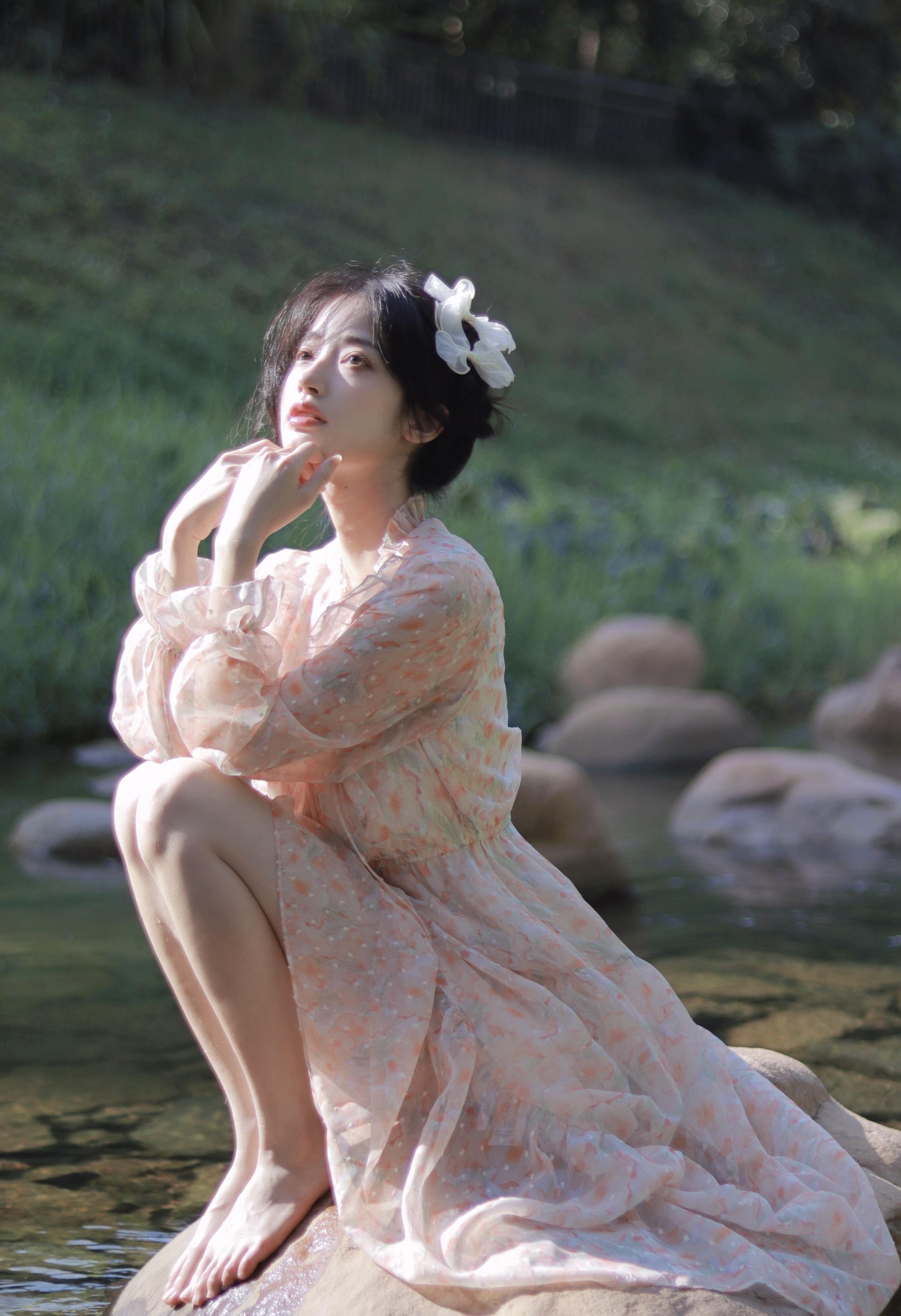 其实爱情离开前，是跟我们打过招呼的(图2)