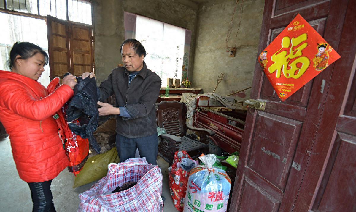 爱的包容，亲情的美好，这场婚礼让我泪目(图4)