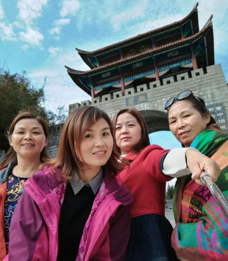 新时代蔡家姐妹：一首诗 一幅画 一首歌(图10)