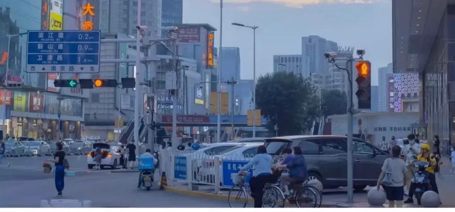 适合下班回家时发的句子(图2)