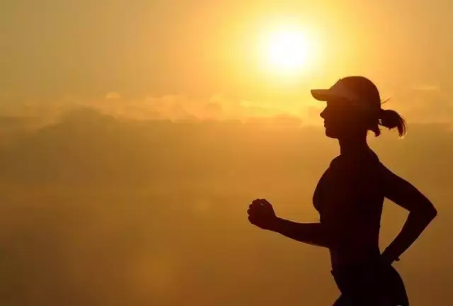 你的坚持，终将让你与众不同！(图1)