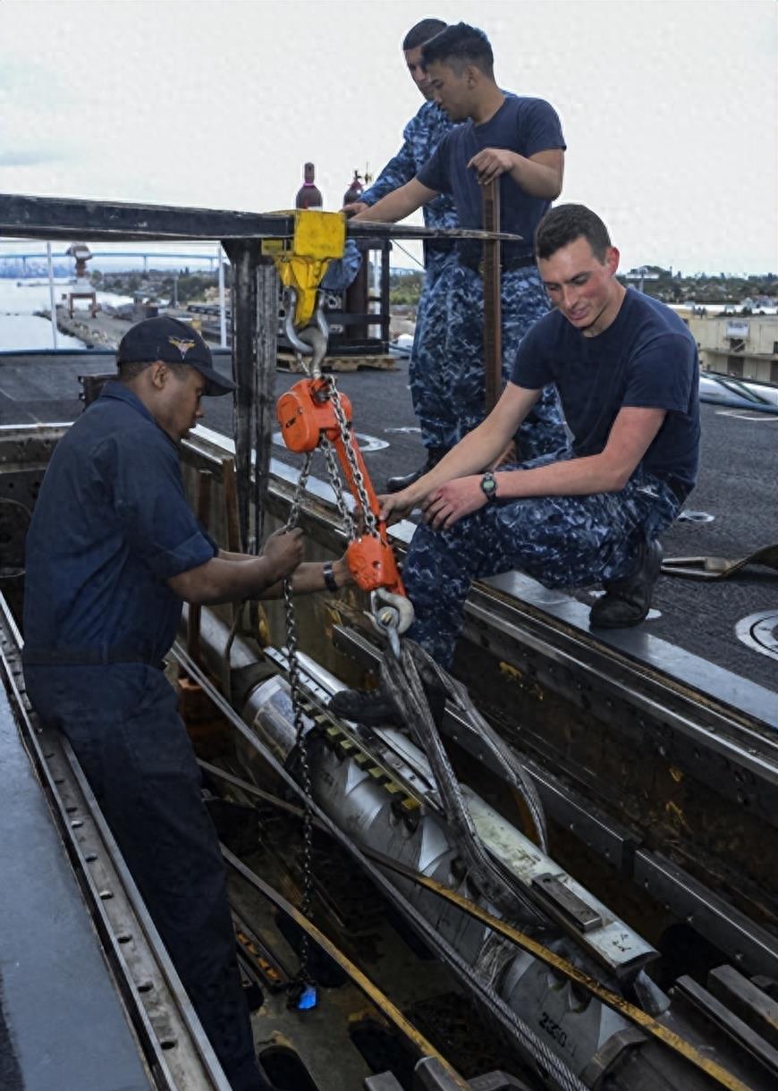 开国元勋周恩来的经典名言：不以速度取胜，也就没有真正的胜利(图12)