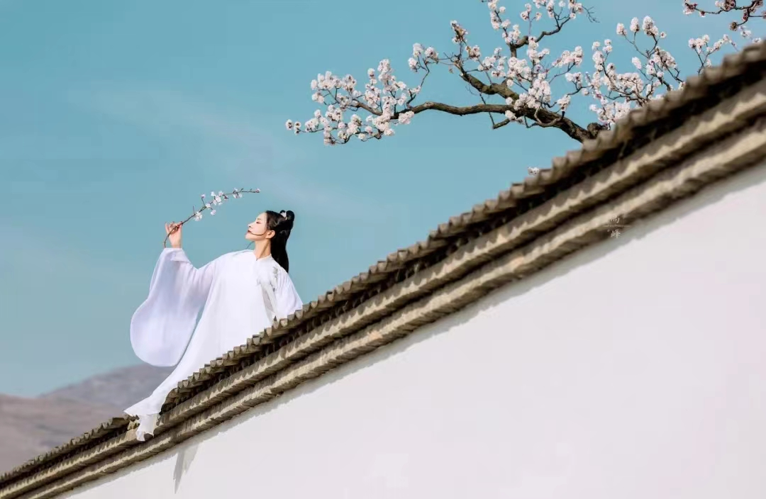 《道德经》：真正的大道, 都藏在逆向思维里(图2)