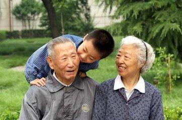 敬老爱幼名言(图2)