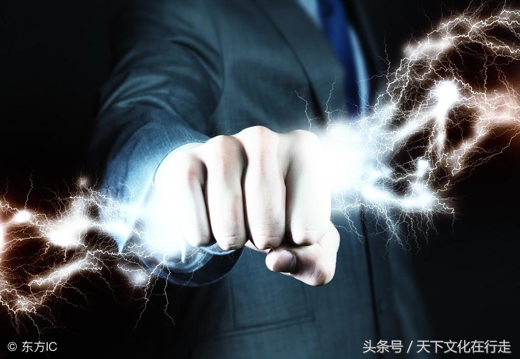 很社会的现实句子，简短走心，霸气侧漏，让人折服！(图3)