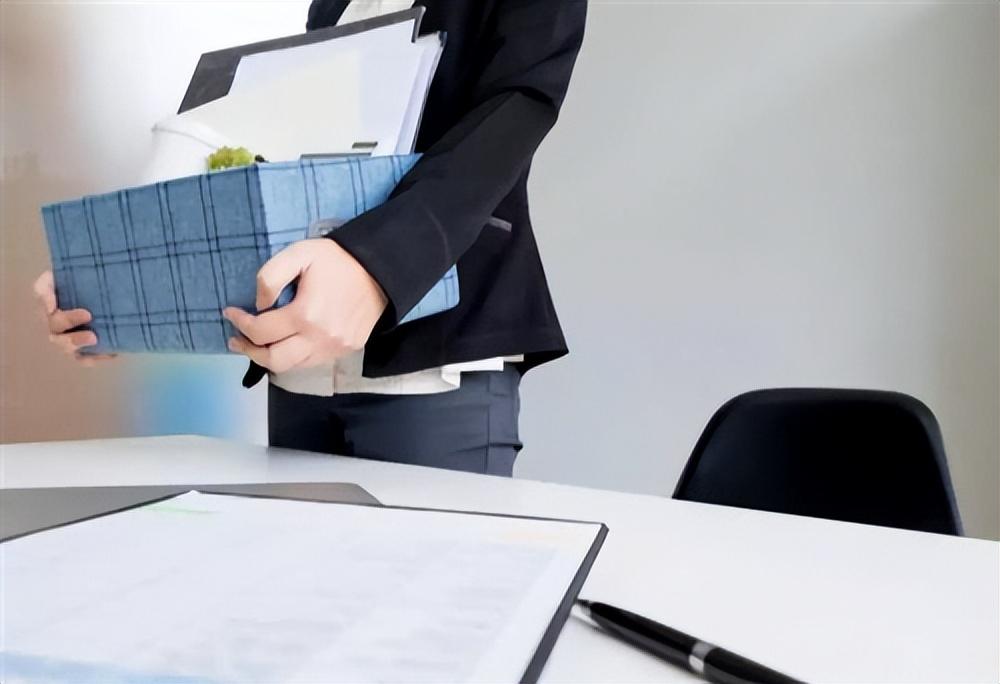 同事离职简短祝福语(67句)(图1)