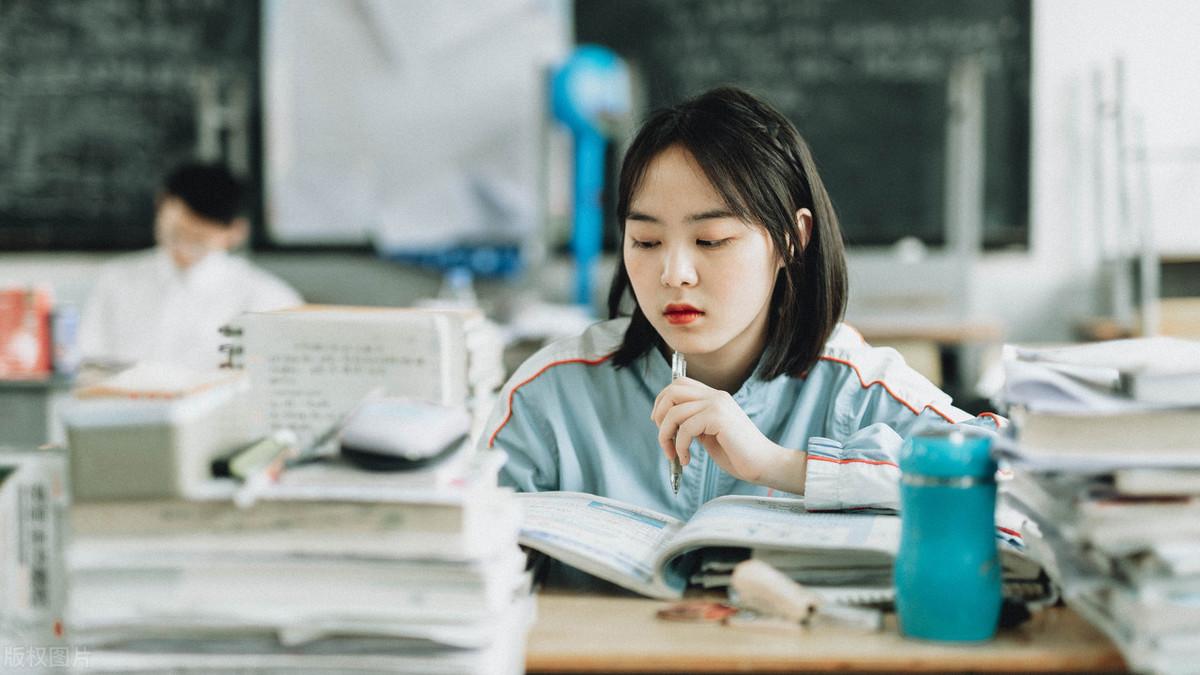 不鸣则已，一鸣惊人，15句古诗词霸气提神高考学子(图1)