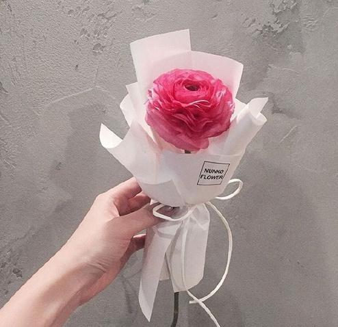 能感动女朋友哭的情书，简短深情，酥到骨子里！(图1)