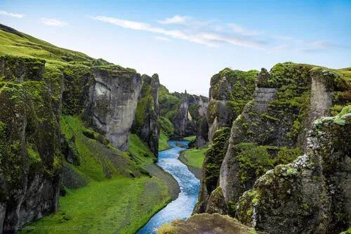 群山重重叠叠，景色美如天际，壮观(图4)