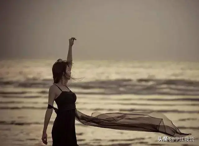 毕业季，分别感慨的句子，句句触心(图2)