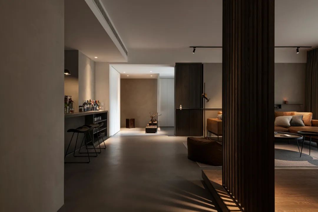 159㎡现代极简，简约奢华暗色调，低调侘寂有情趣(图5)