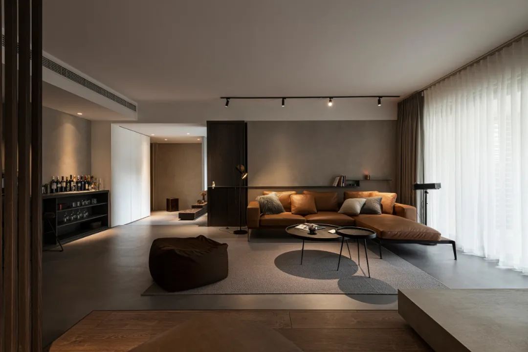 159㎡现代极简，简约奢华暗色调，低调侘寂有情趣(图8)