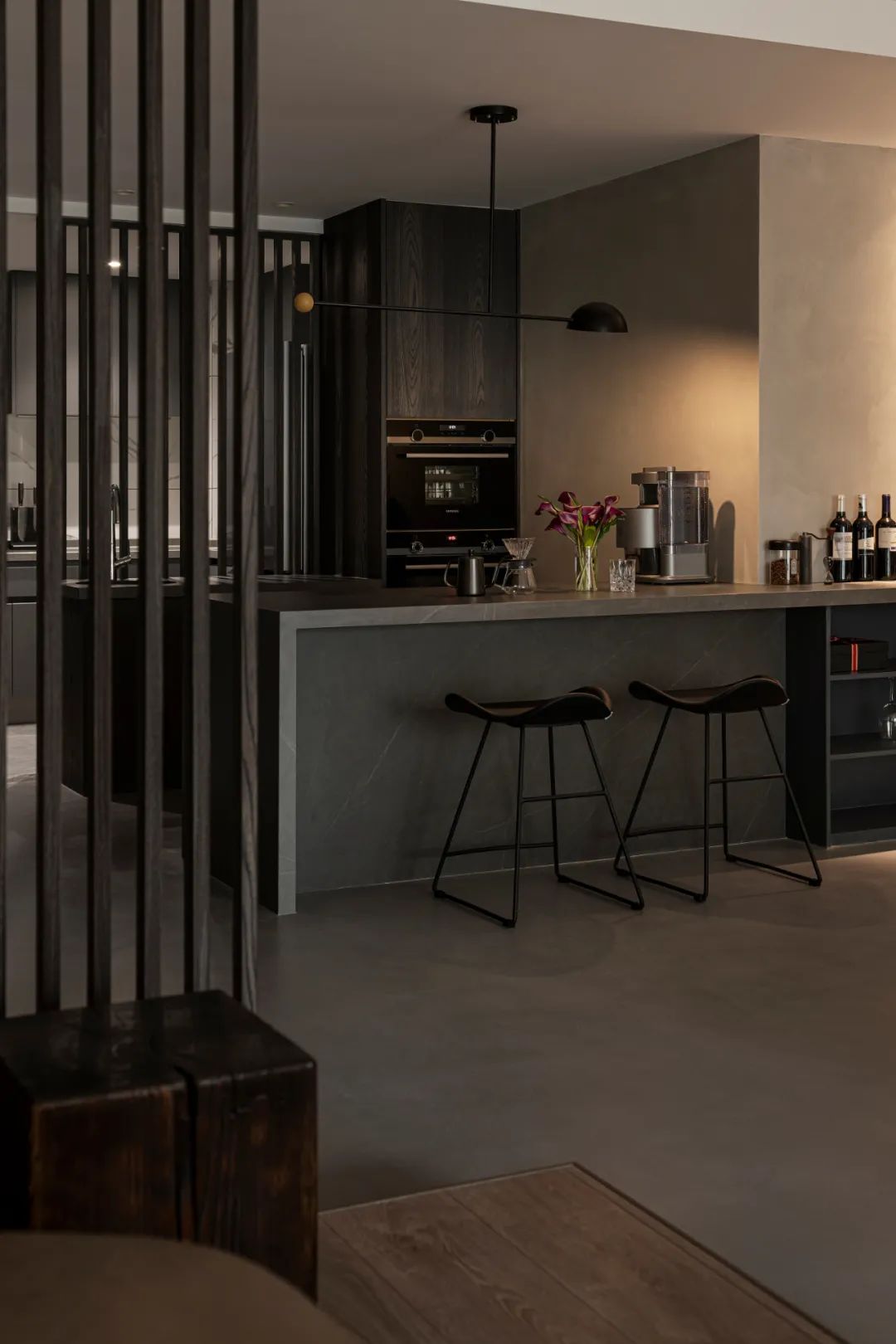 159㎡现代极简，简约奢华暗色调，低调侘寂有情趣(图20)