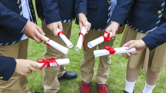 五年级下册第二单元作文读后感，怎么结尾呢？(图2)