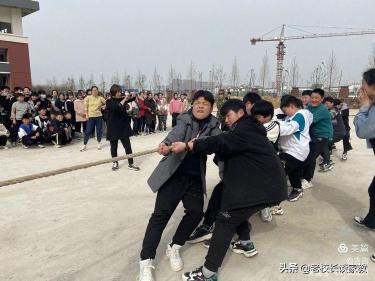 “一根绳一条心 拔河比赛聚人心”——2022年春期赵河学校拔河比赛(图22)