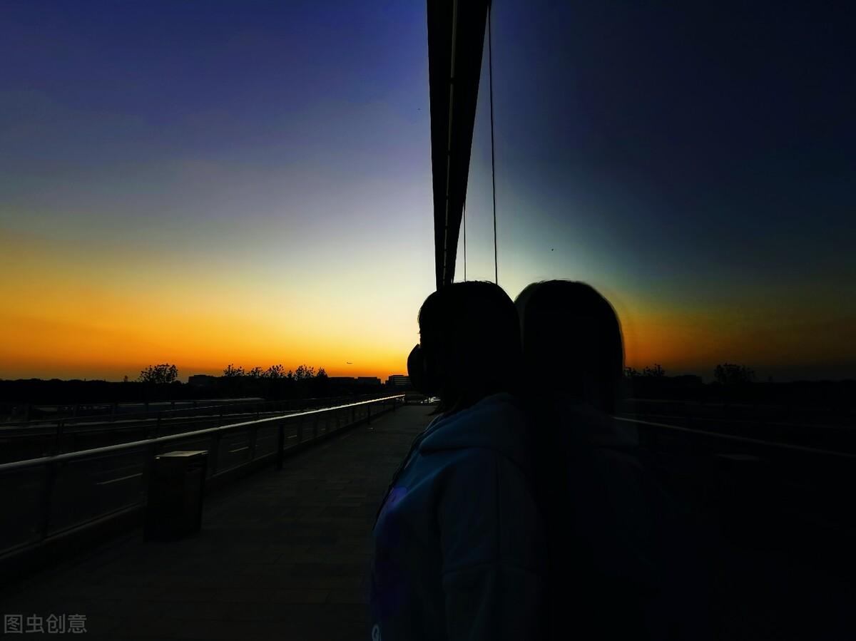 高质量的成熟文案｜外面世界太杂乱，随自己的心就好(图6)