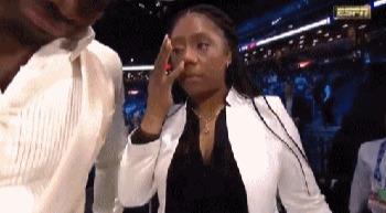 史上最无聊的选秀大会！他是唯一的惊喜，他被选中那刻太值得哭了(图3)