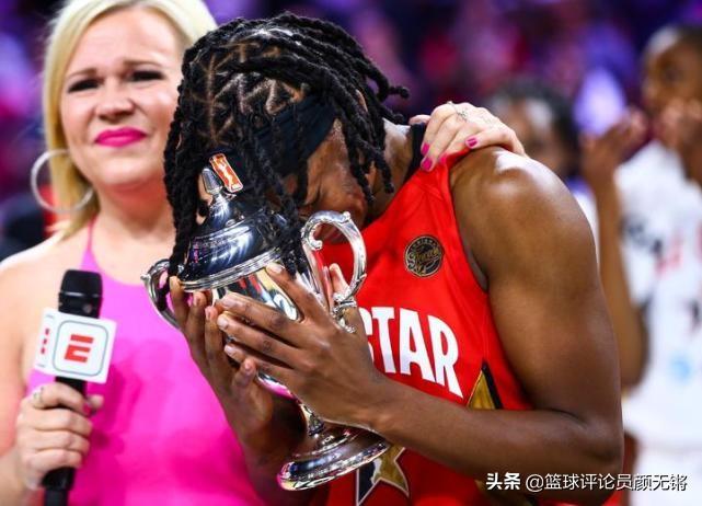 励志！落选球员获全明星MVP 不曾放弃的原因？洒泪现场：我的妈妈(图8)