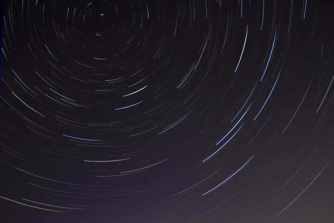 麦家《人生海海》20句,一分钟的和好抵得过一辈子的仇恨。(图7) 麦家《人生海海》20句,一分钟的和好抵得过一辈子的仇恨。(图7)