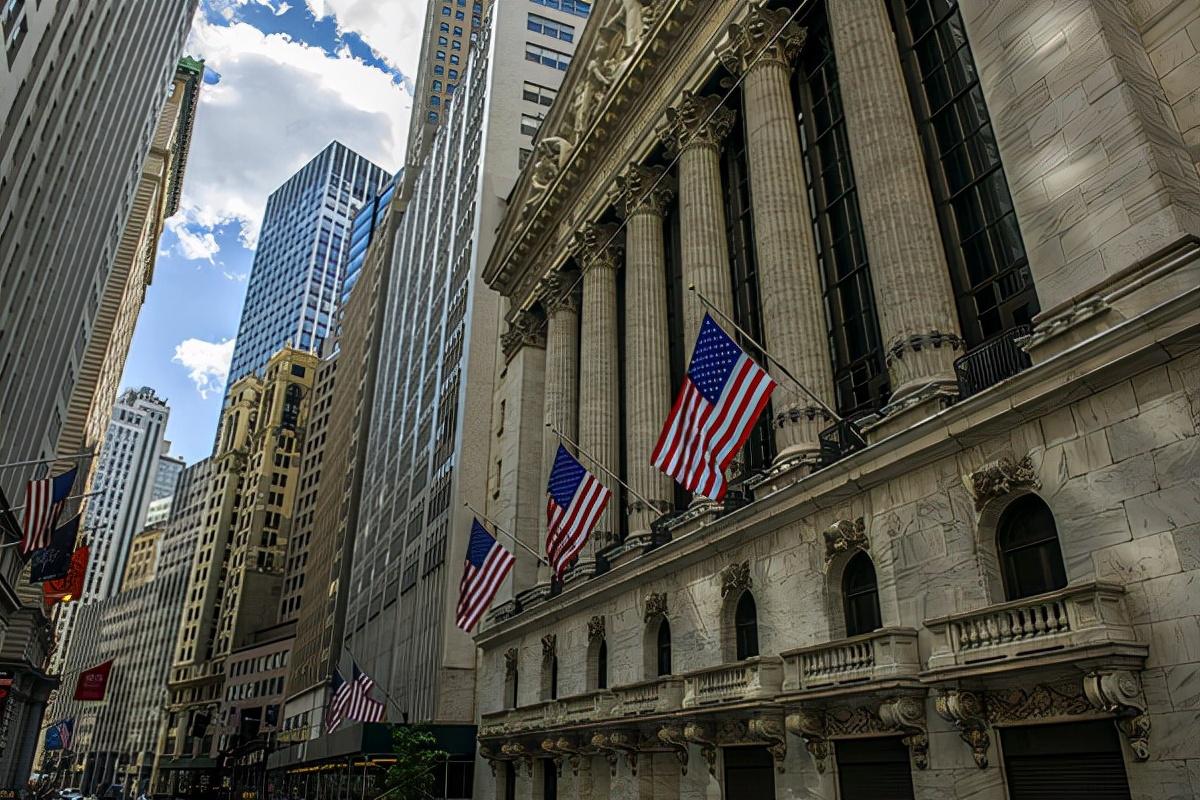 电影《华尔街》经典台词：“贪婪不好听，却是好东西”(图3)