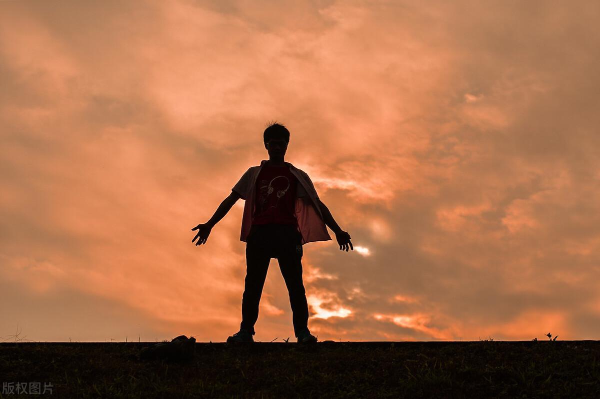 弘一法师智慧：为人处世的8句良言，教你立于不败之地(图4)