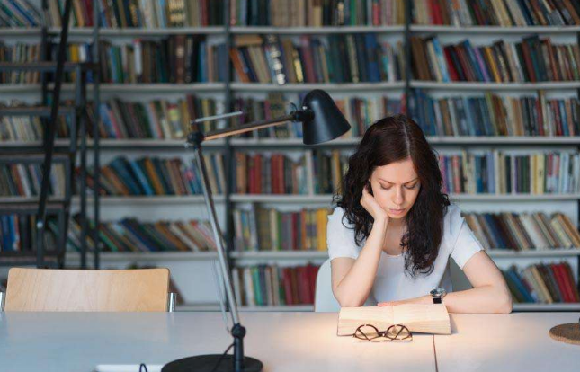 弘一法师智慧：人生，若想摆脱平庸，须悟懂这3句话(图4)