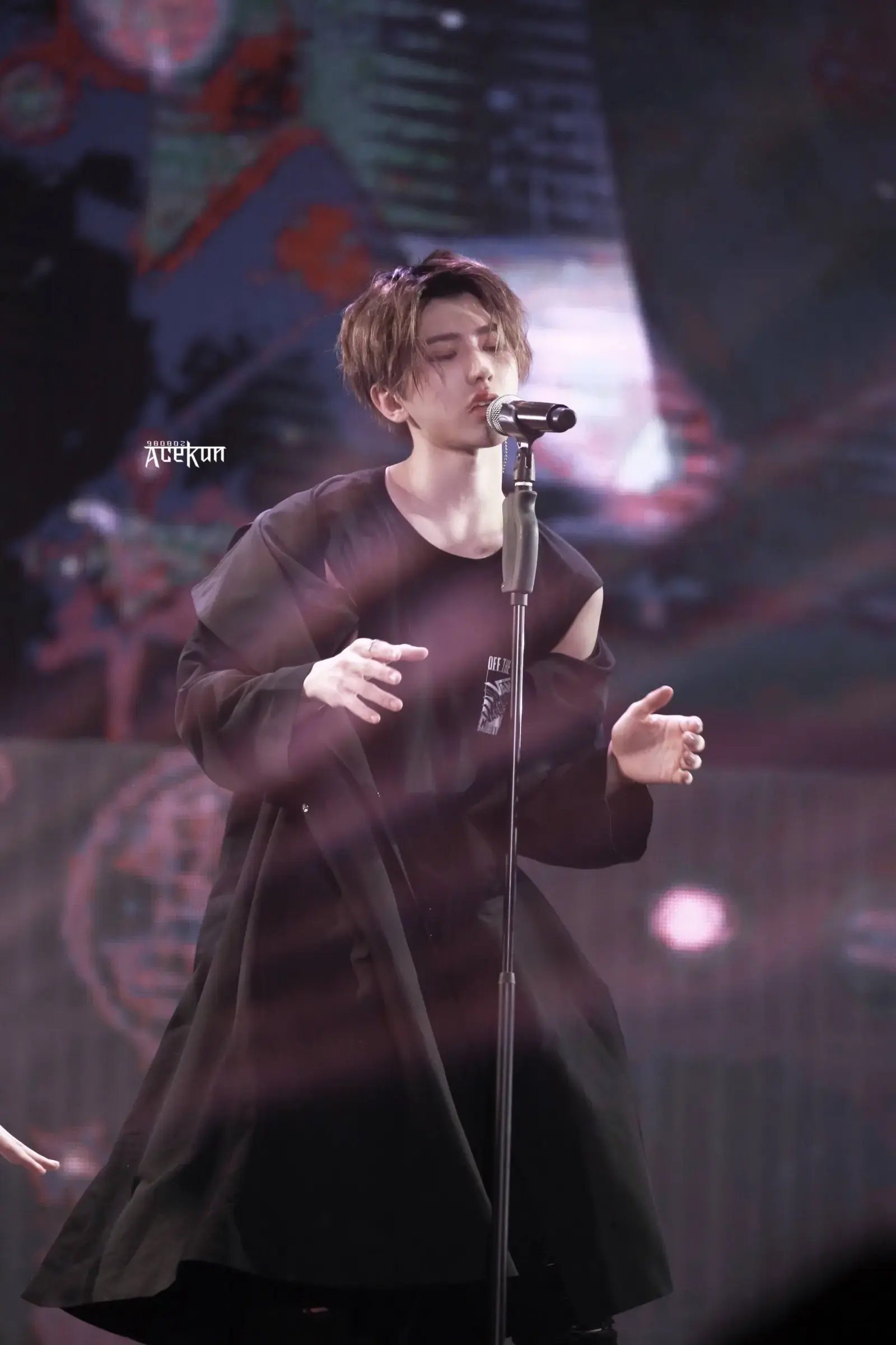 蔡徐坤——一代励志传奇，点燃青春梦想！(图4)