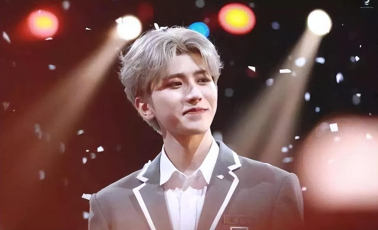 蔡徐坤——一代励志传奇，点燃青春梦想！(图5)