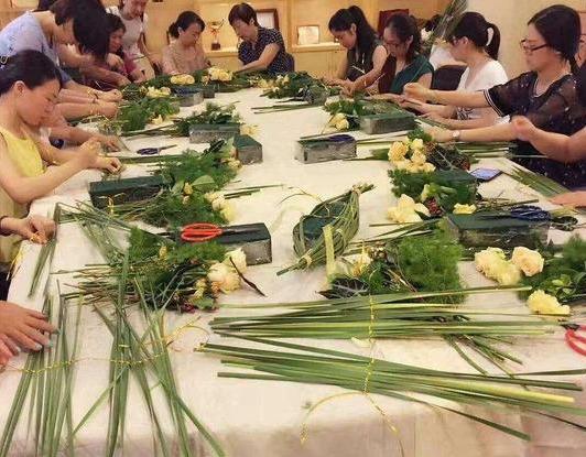 老板！有份非常走心的团建介绍文案放在你办公桌上！(图9)