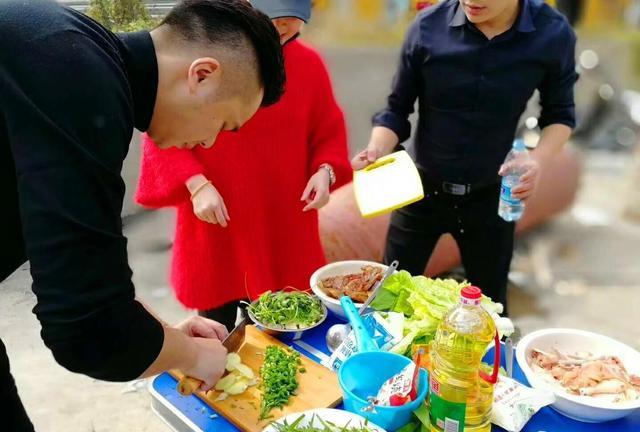 老板！有份非常走心的团建介绍文案放在你办公桌上！(图12)