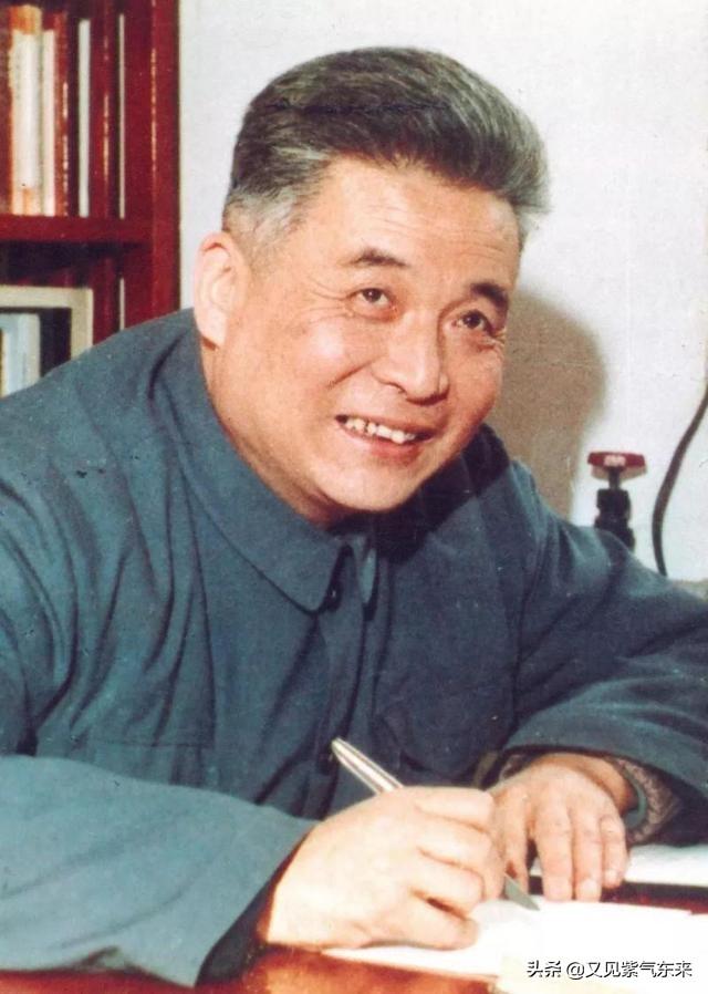 以身许国，壮我山河（永远缅怀邓稼先先生）(图1)